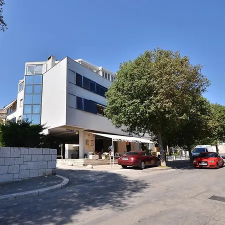 شقة Apartman Bolema *